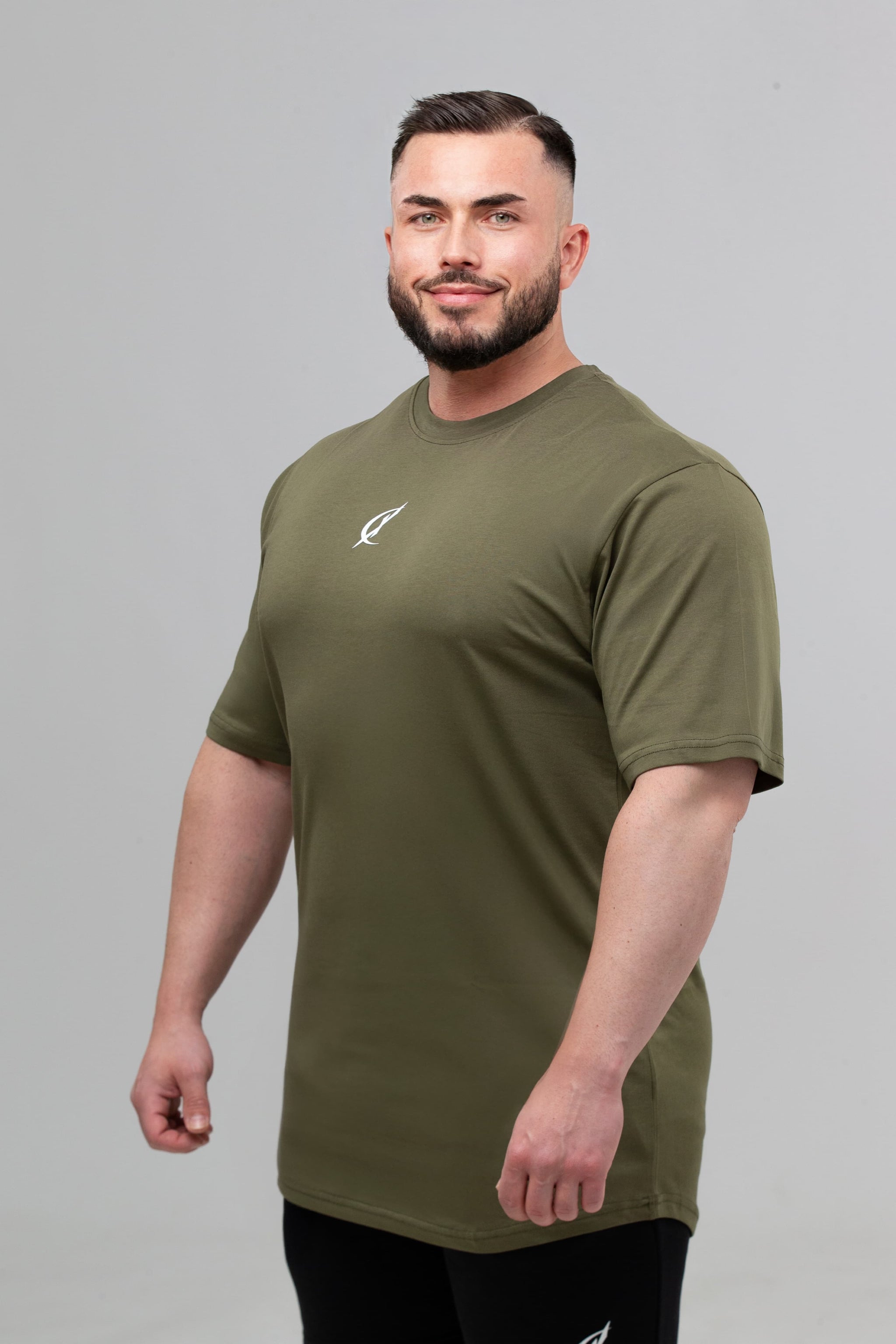 #Farbe_Khaki